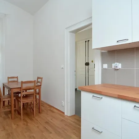 Daire Mivos Vltava *