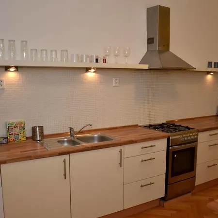 Daire Mivos Vltava