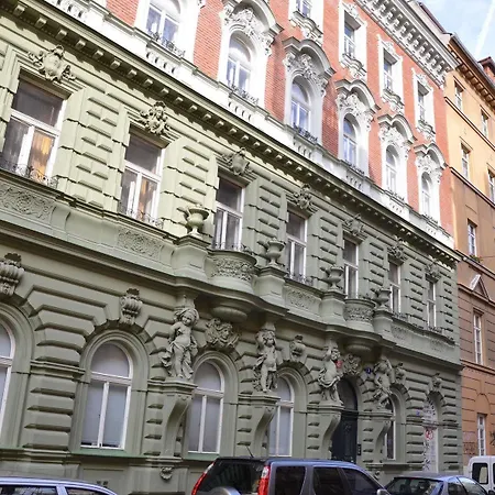 Daire Mivos Vltava *
